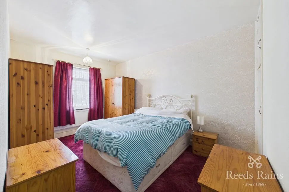 Snapethorpe Crescent, Wakefield, WF2, photo 4