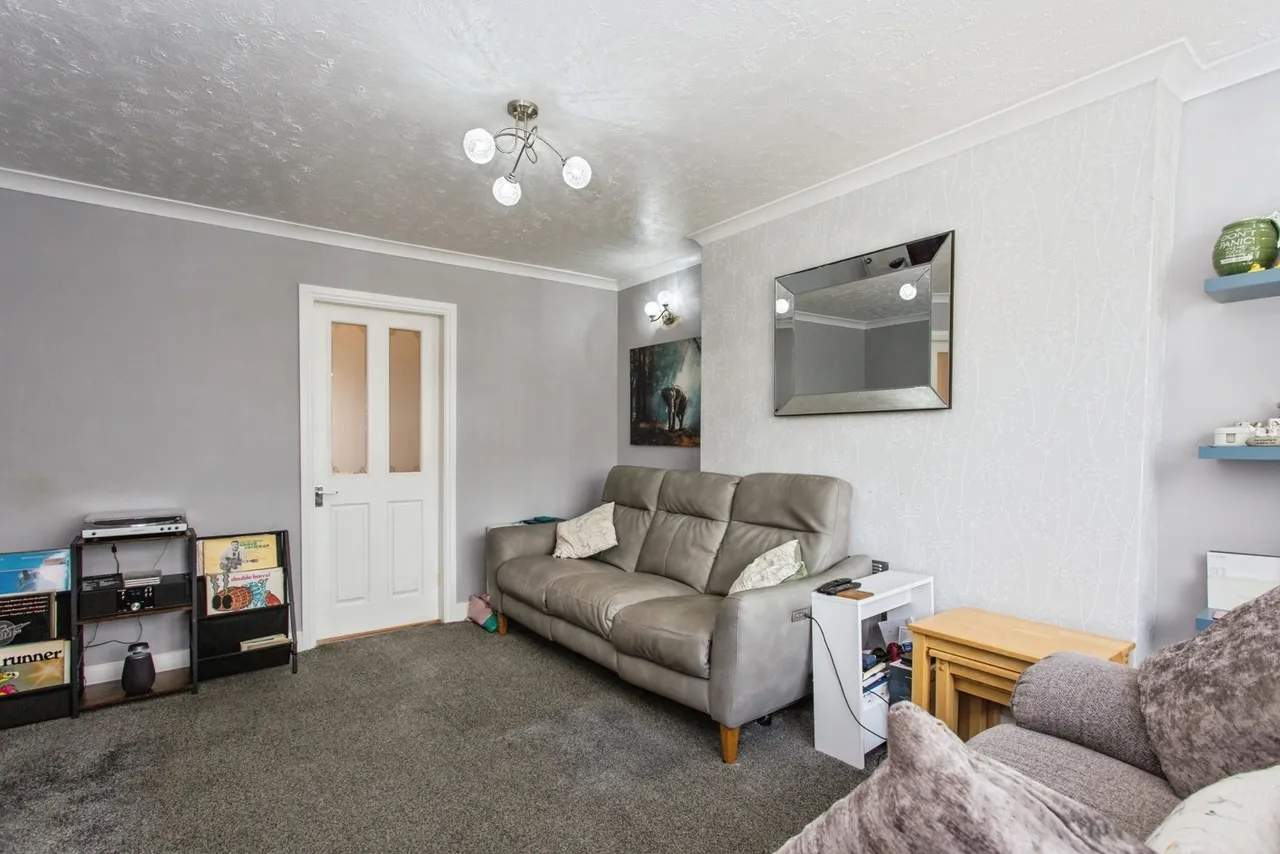 Lowther Crescent, Leyland, PR26, photo 6