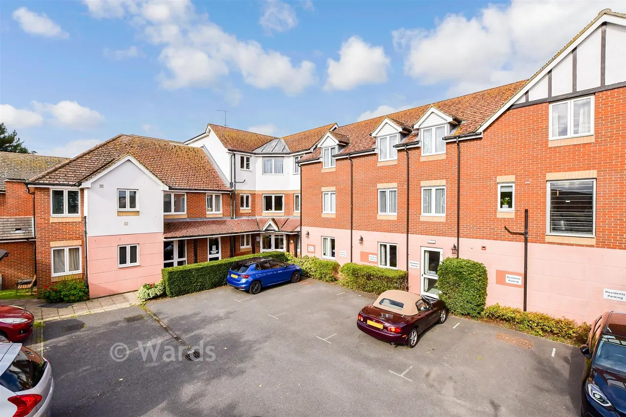 Wealdhurst Park, Broadstairs, CT10, photo 2