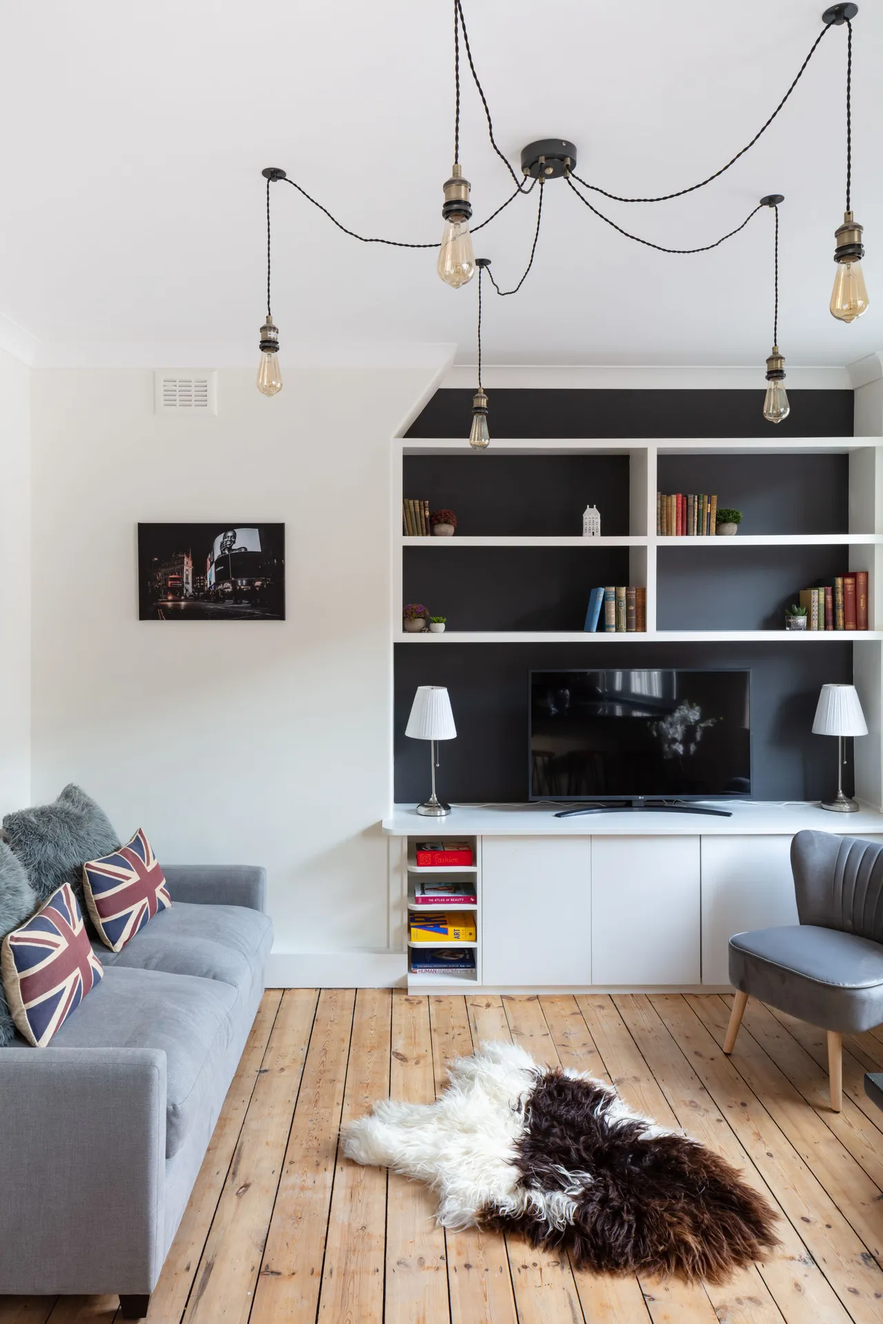 Flat 11, J Block, Peabody Estate, Vauxhall Bridge Road, London, photo 11