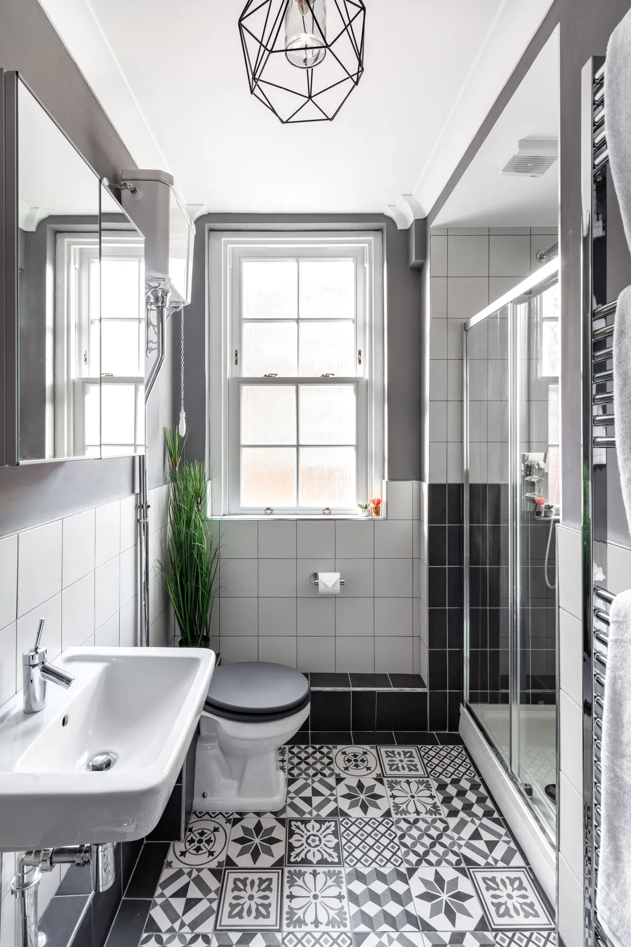 Flat 11, J Block, Peabody Estate, Vauxhall Bridge Road, London, photo 8