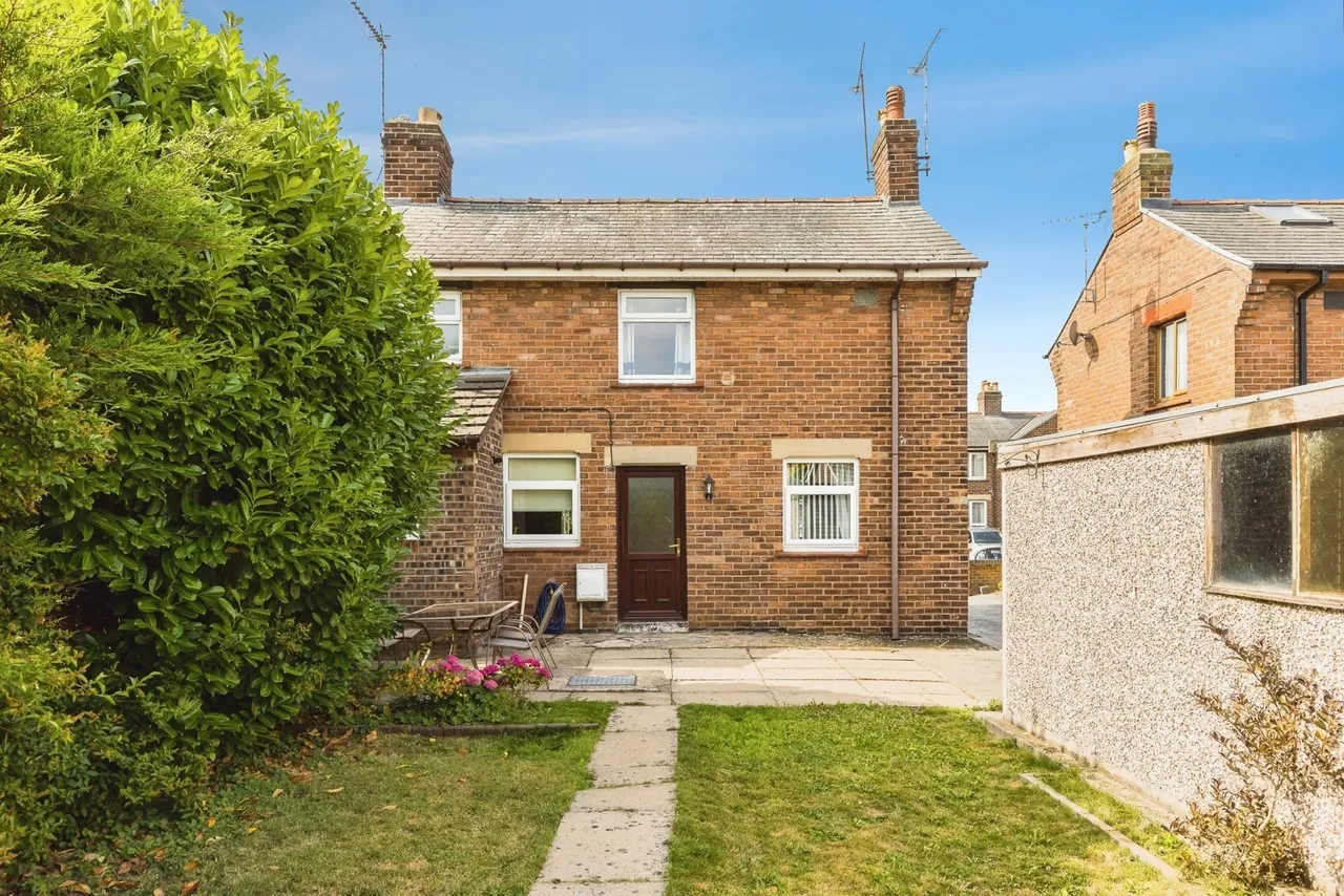 Ffordd Maelor, Wrexham, LL12, photo 10