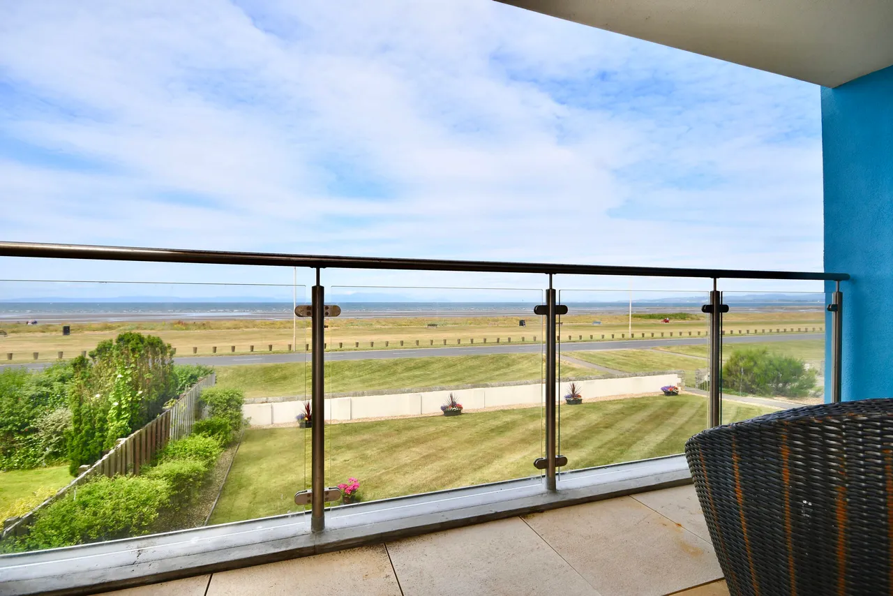 4 Beach View, Beach Road, Troon, KA10 6XQ, photo 2