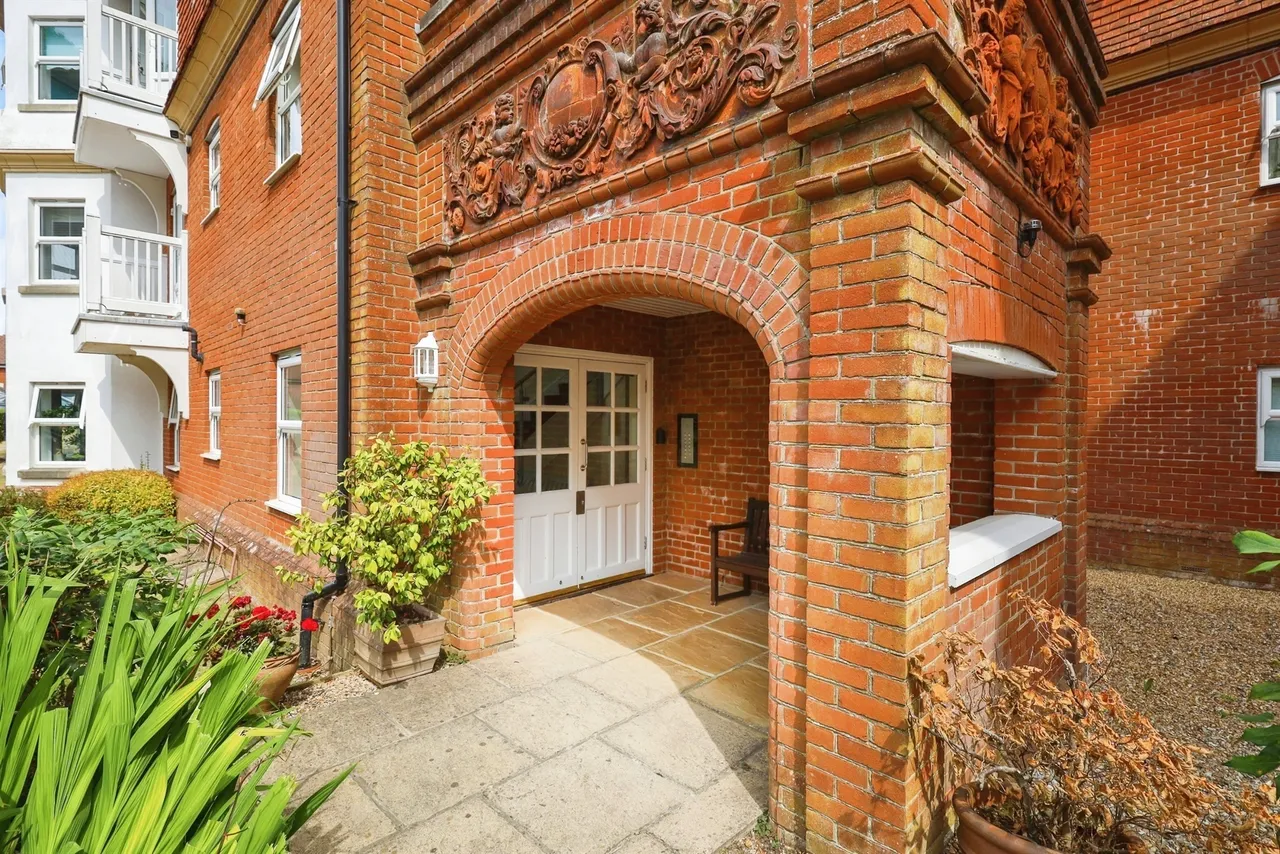 St. Annes Road, Eastbourne, BN21, photo 13