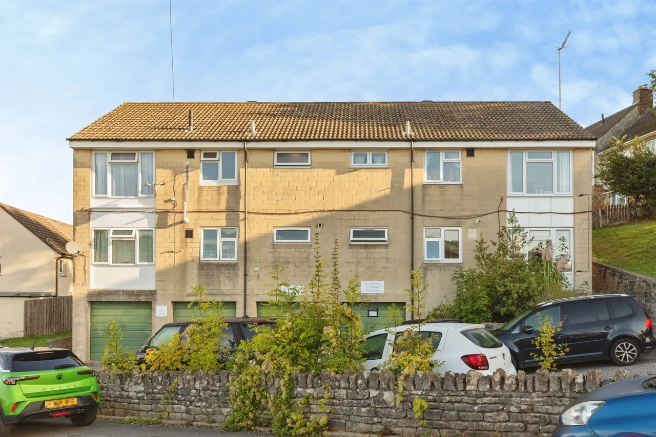 Whitemore Court, Batheaston, BA1, photo 19