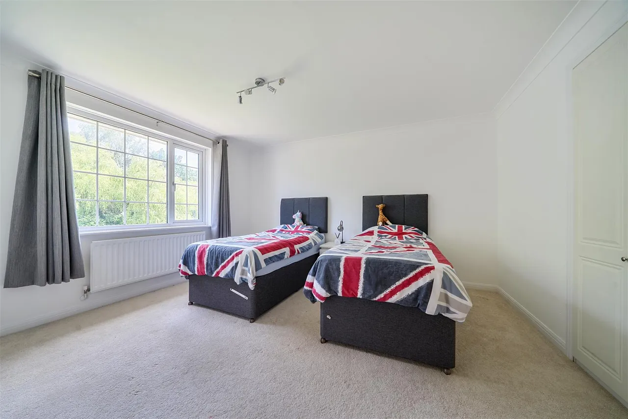 Skylark Meadows, Whiteley, photo 19