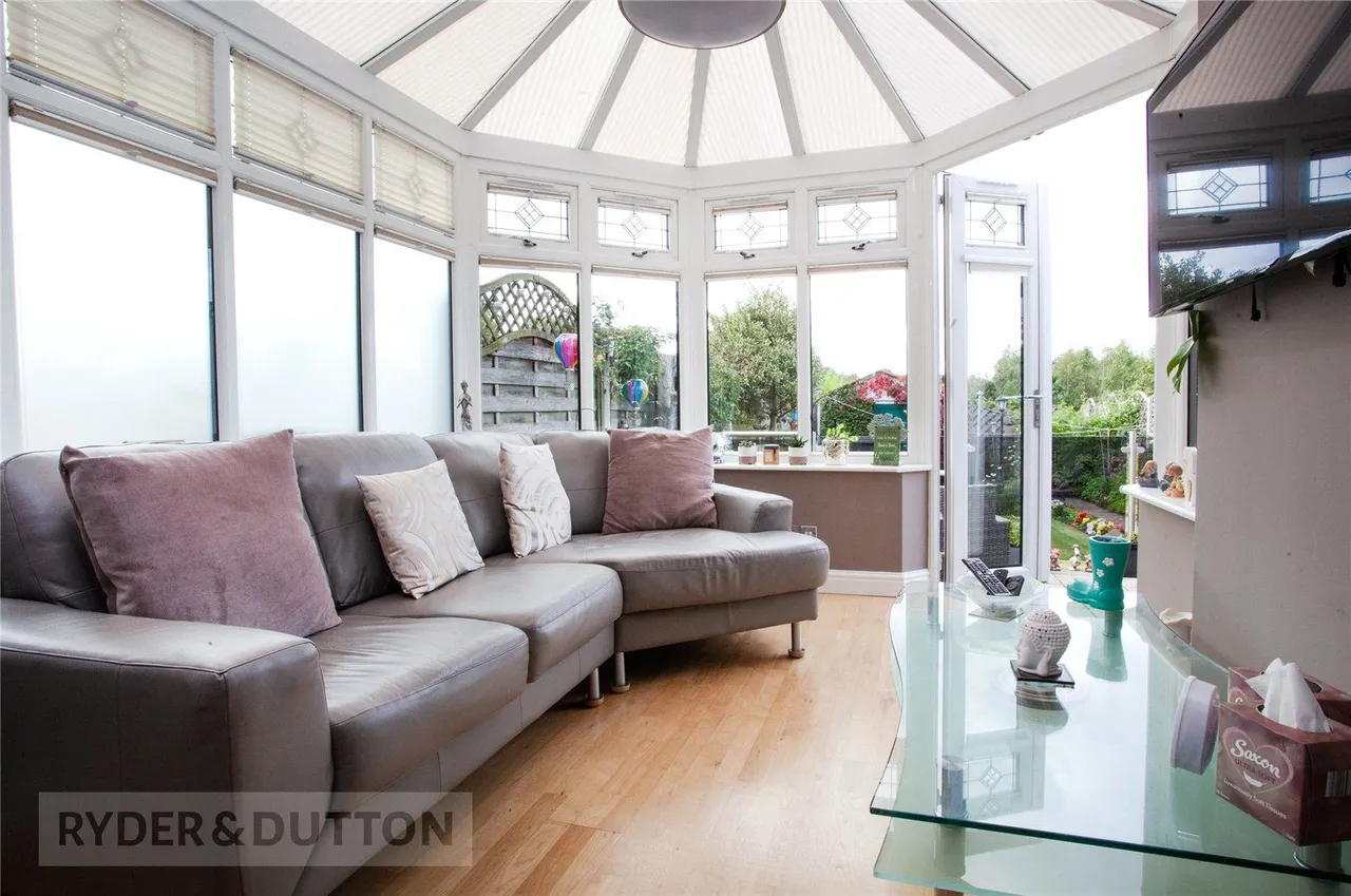 Acresfield Road, Middleton, M24, photo 7
