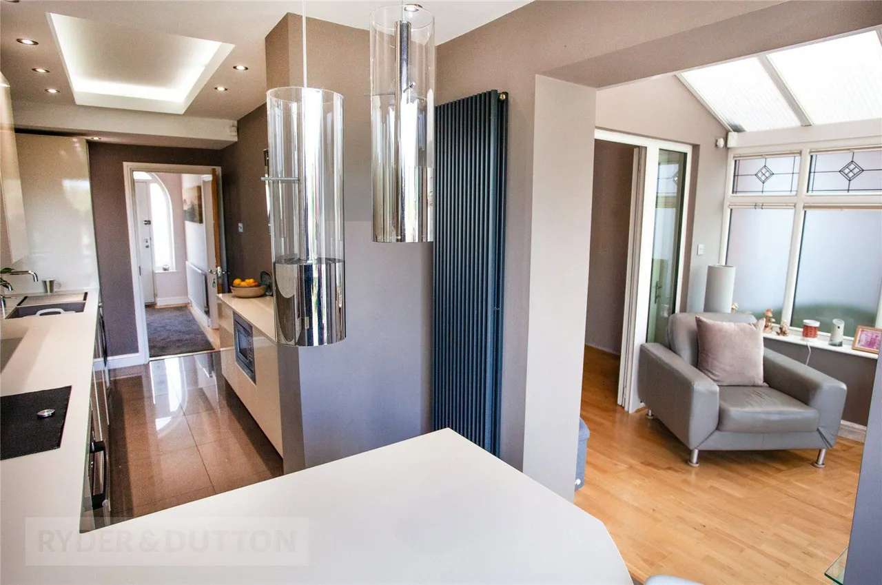 Acresfield Road, Middleton, M24, photo 11