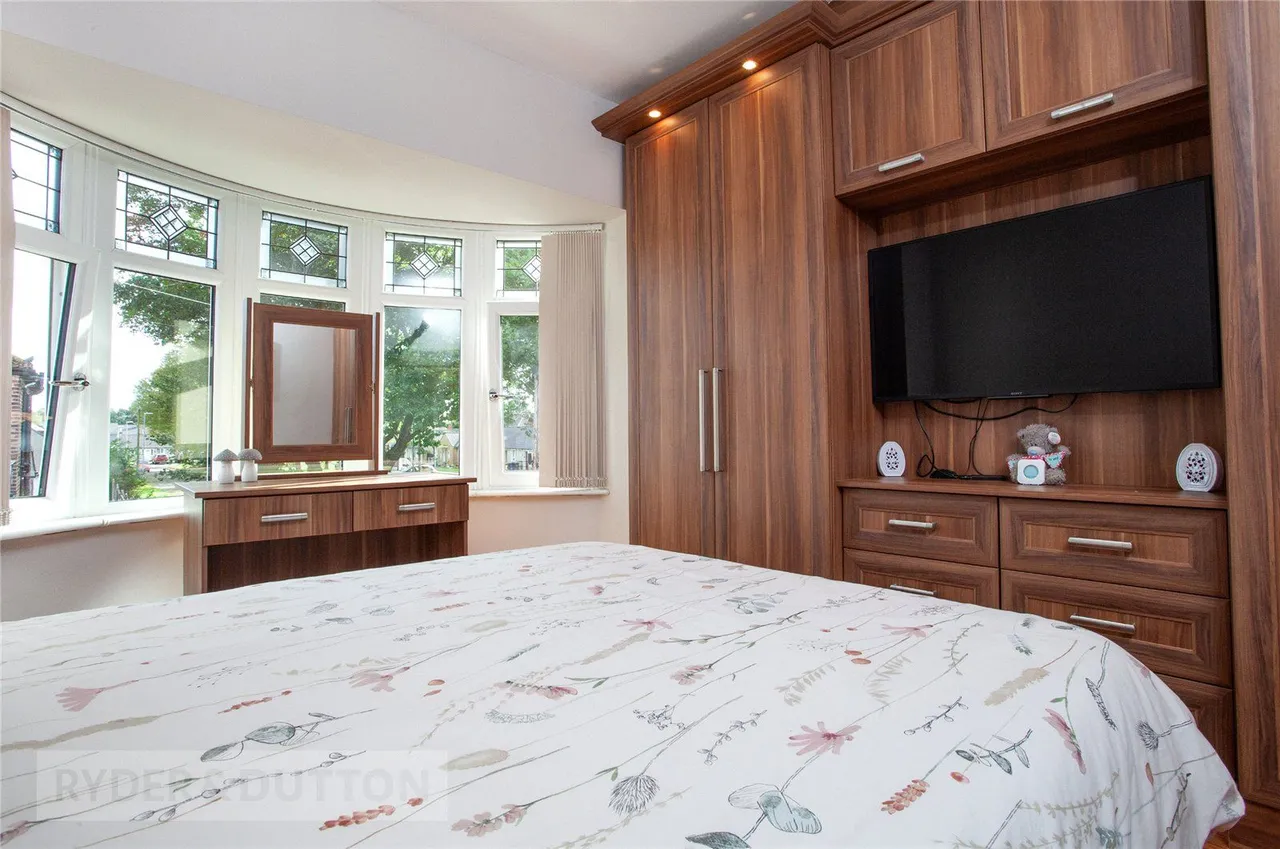 Acresfield Road, Middleton, M24, photo 18