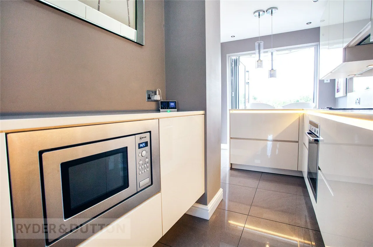 Acresfield Road, Middleton, M24, photo 14