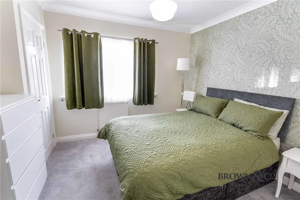 Clyro Place, Sutton Cum Lound, photo 13