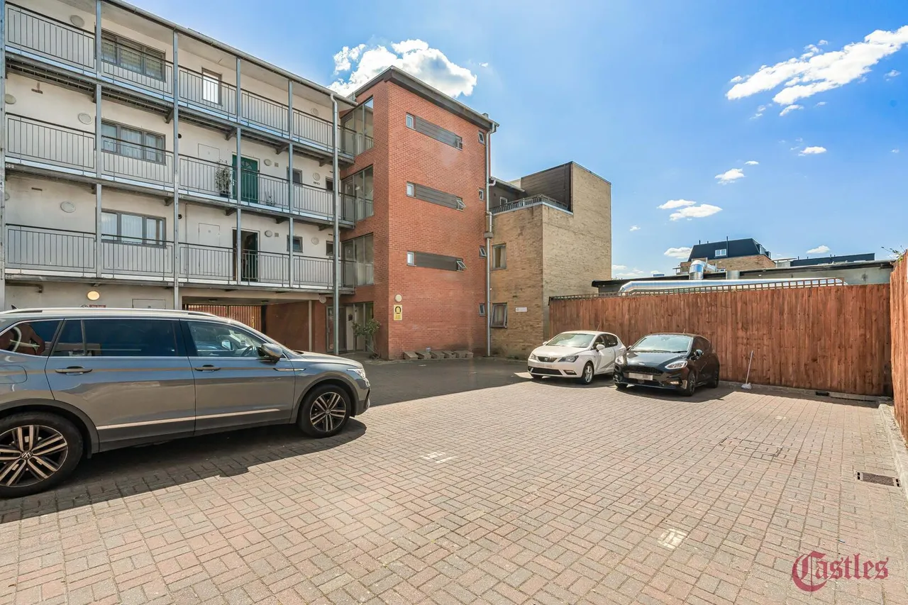 Nightingale Road, N22, photo 18