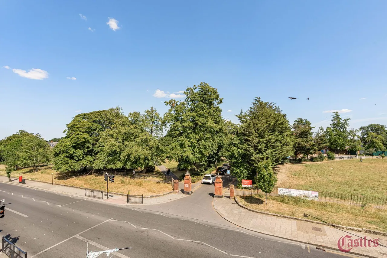 Nightingale Road, N22, photo 9