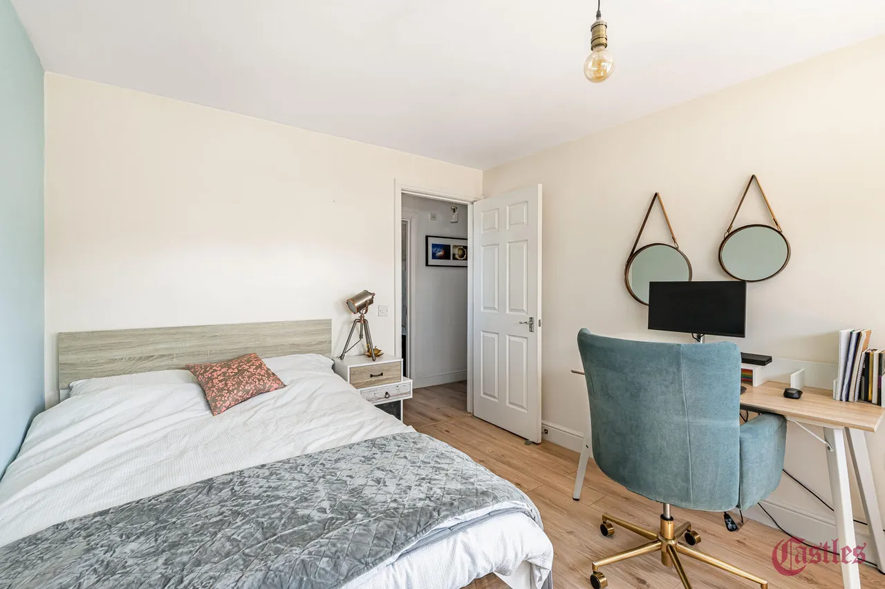 Nightingale Road, N22, photo 13