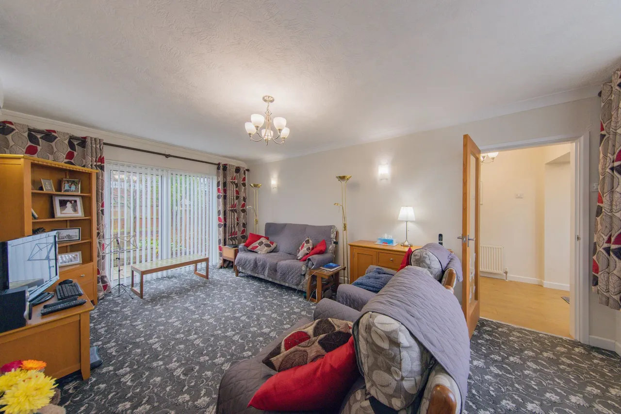 Chiltern Road, Culcheth, Warrington, WA3 4LQ, photo 12