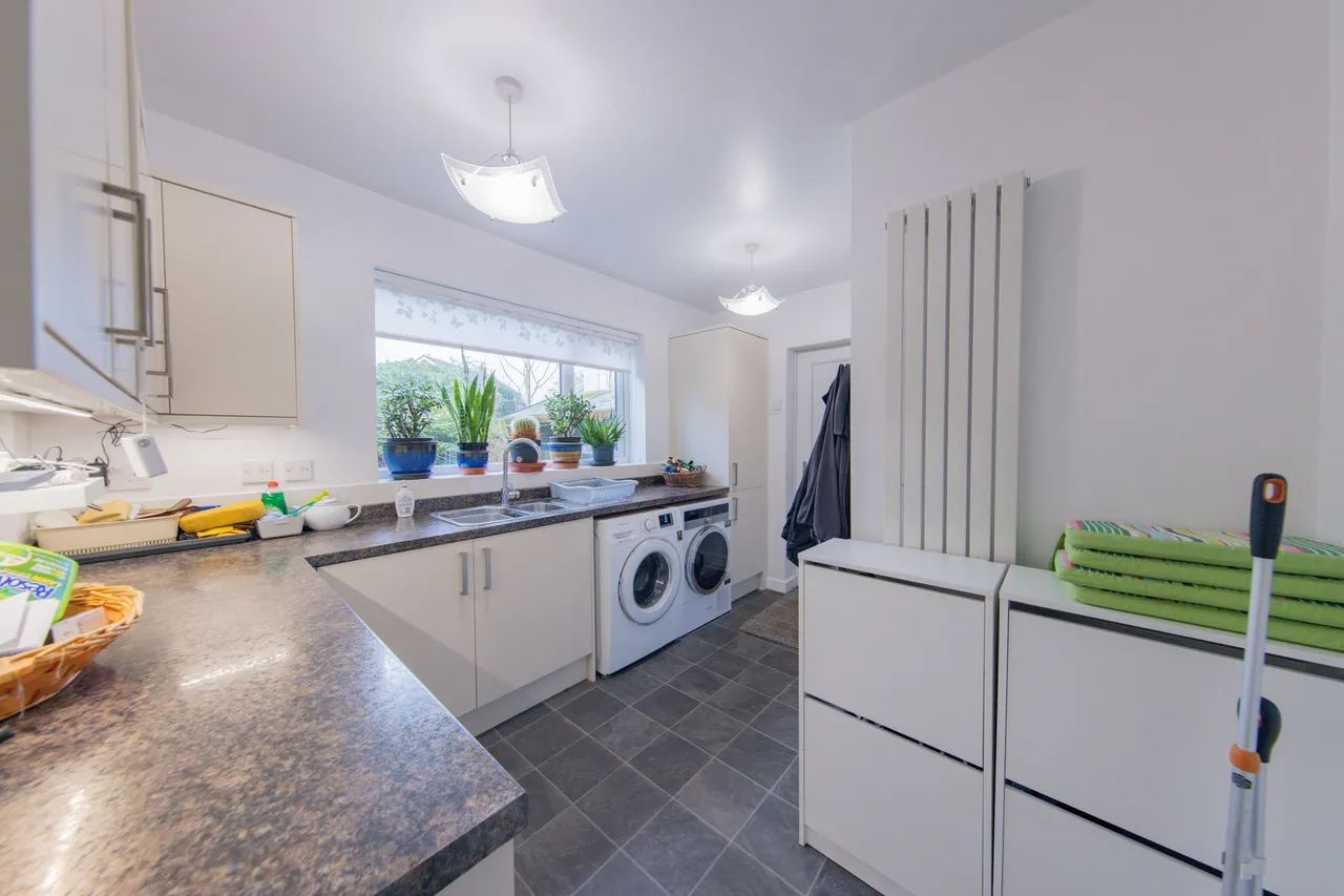 Chiltern Road, Culcheth, Warrington, WA3 4LQ, photo 9