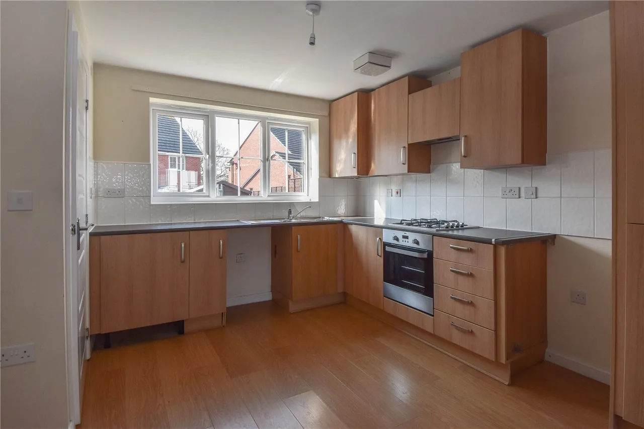 Rectory Gardens, Alvechurch, Birmingham, B48 7TH, photo 2