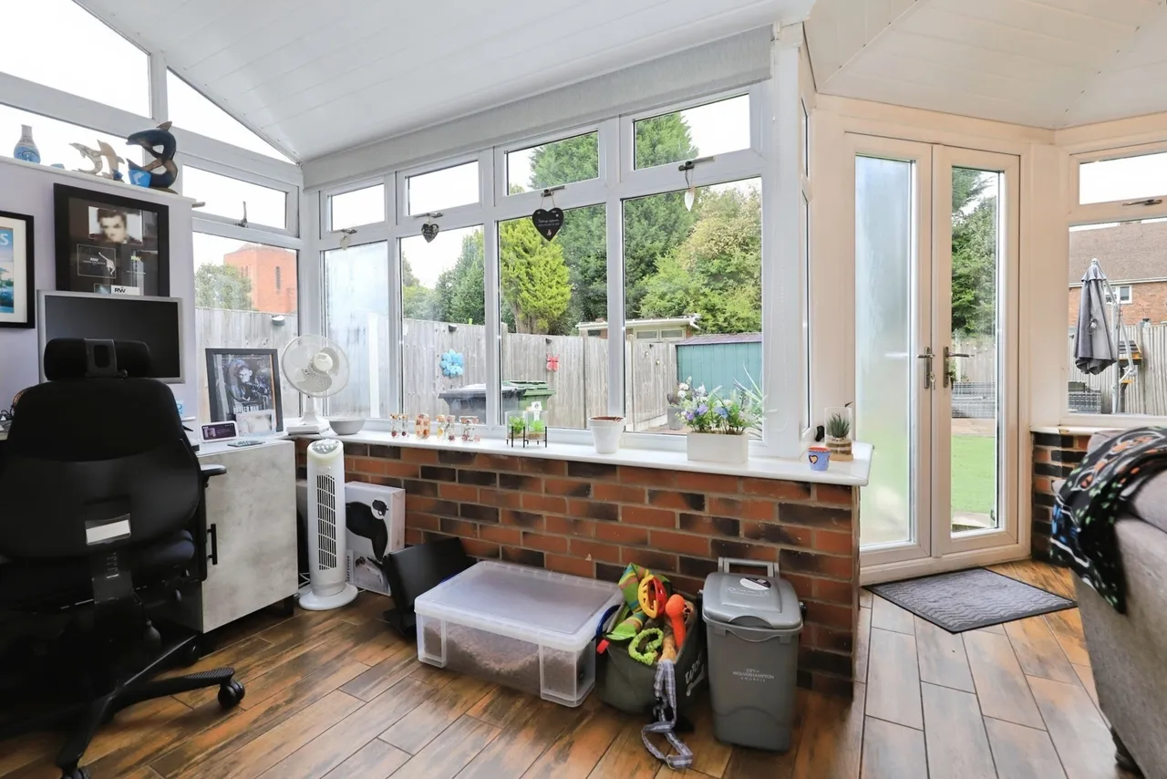 Thompson Avenue, Wolverhampton, WV2, photo 11