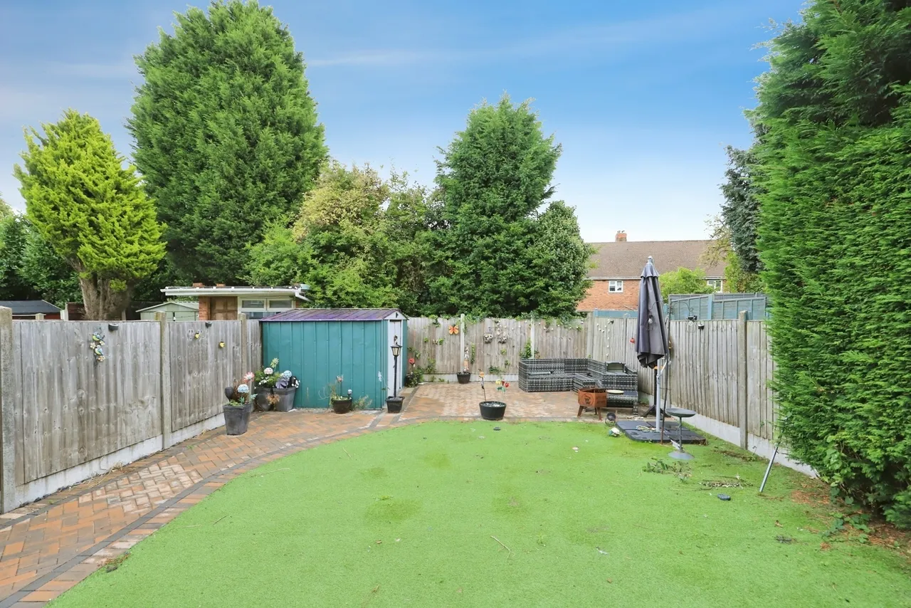 Thompson Avenue, Wolverhampton, WV2, photo 13