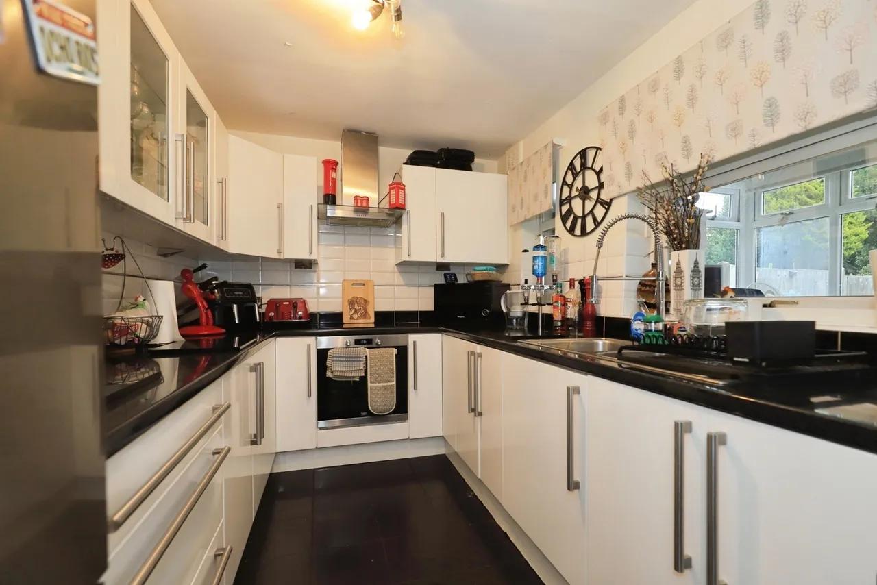 Thompson Avenue, Wolverhampton, WV2, photo 8