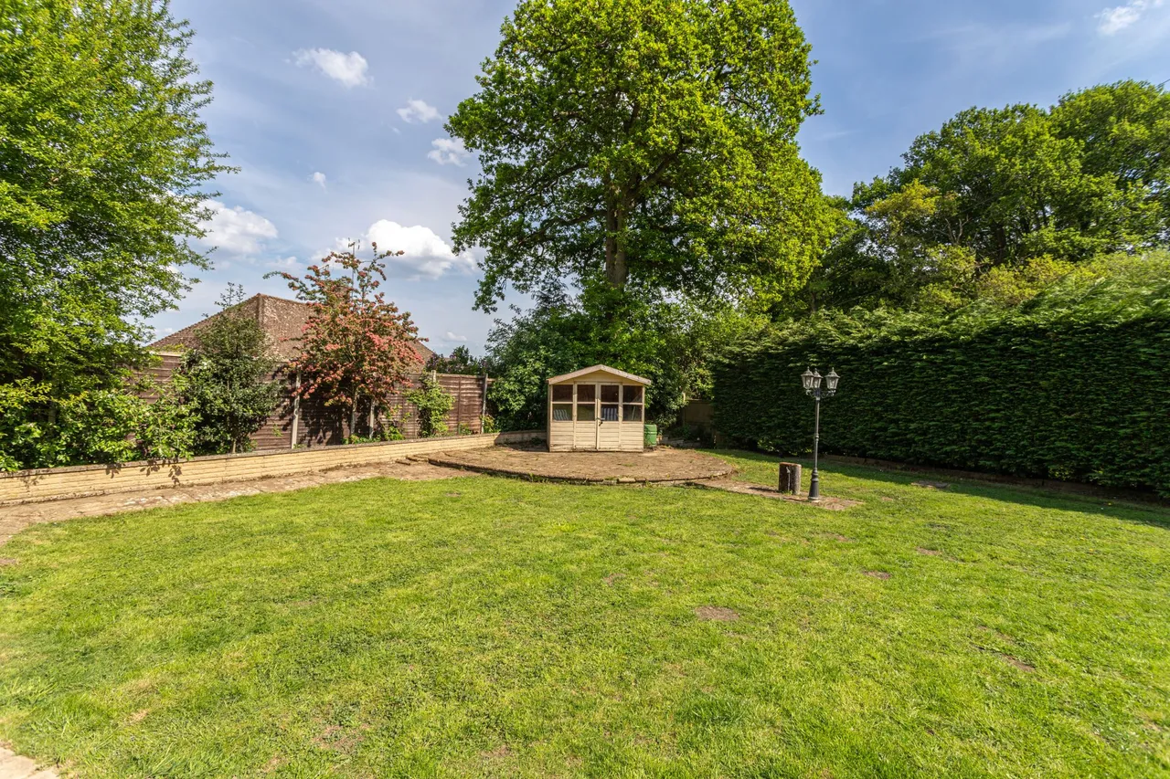 Woodlands House Bulls Bushes, Hook, RG27 9LP, photo 19