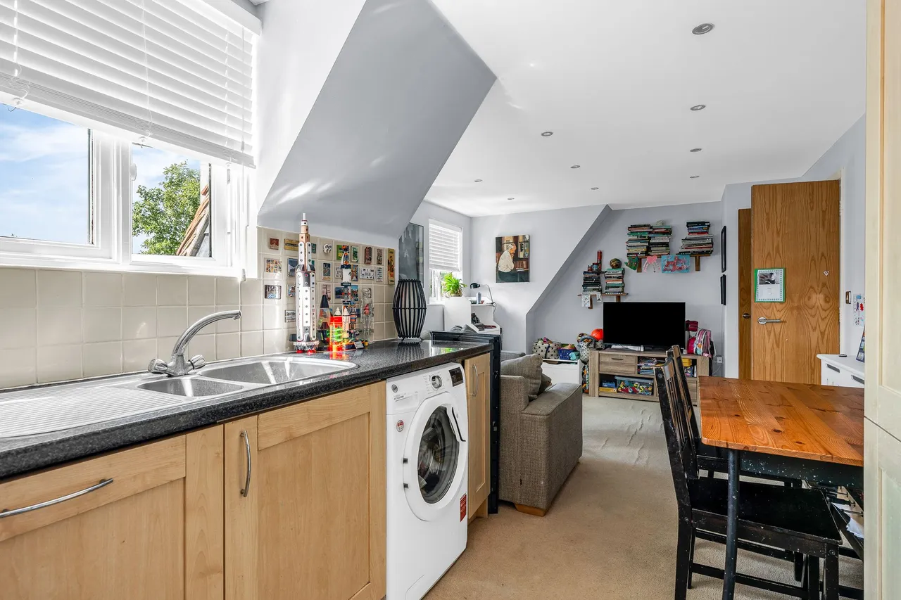 Yorkes Mews, Priory Street, Ware, SG12 9DB, photo 5
