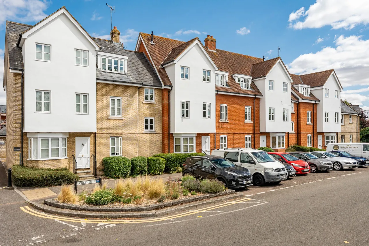 Yorkes Mews, Priory Street, Ware, SG12 9DB, photo 12
