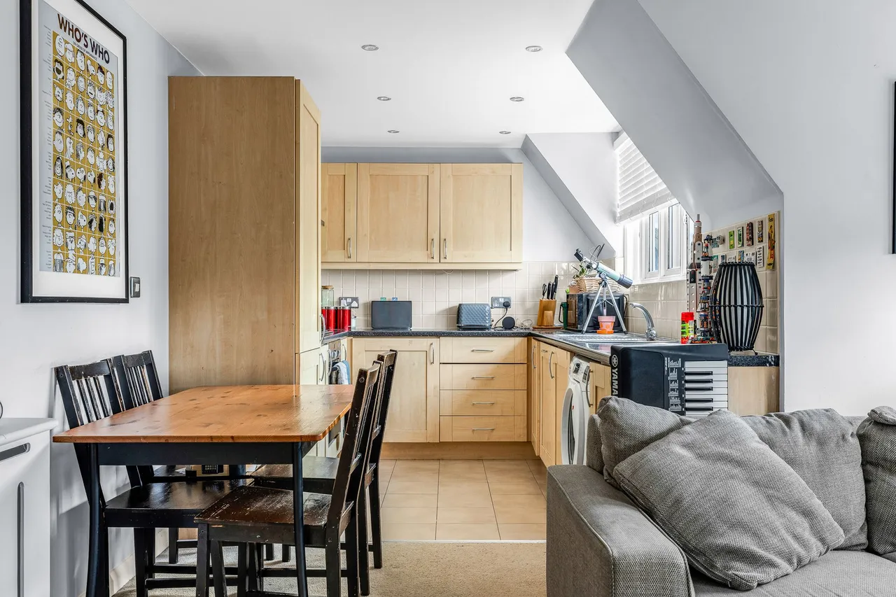 Yorkes Mews, Priory Street, Ware, SG12 9DB, photo 4