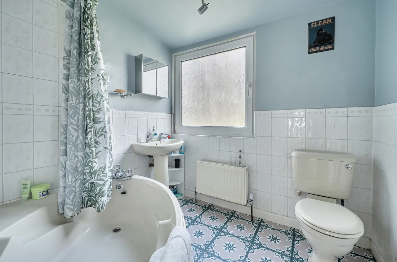 Connop Way, Frimley, Camberley, Surrey, GU16 8RX, photo 6