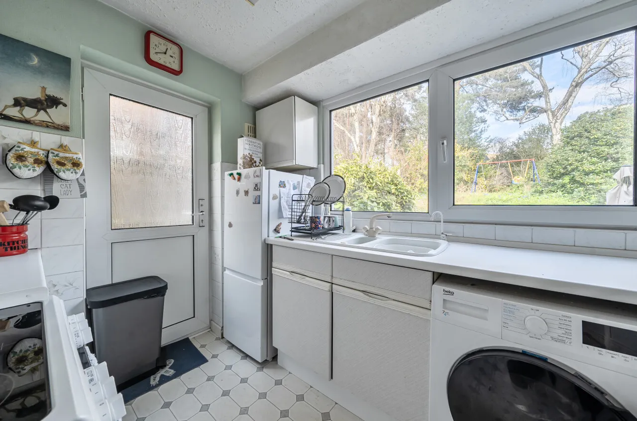 Connop Way, Frimley, Camberley, Surrey, GU16 8RX, photo 13