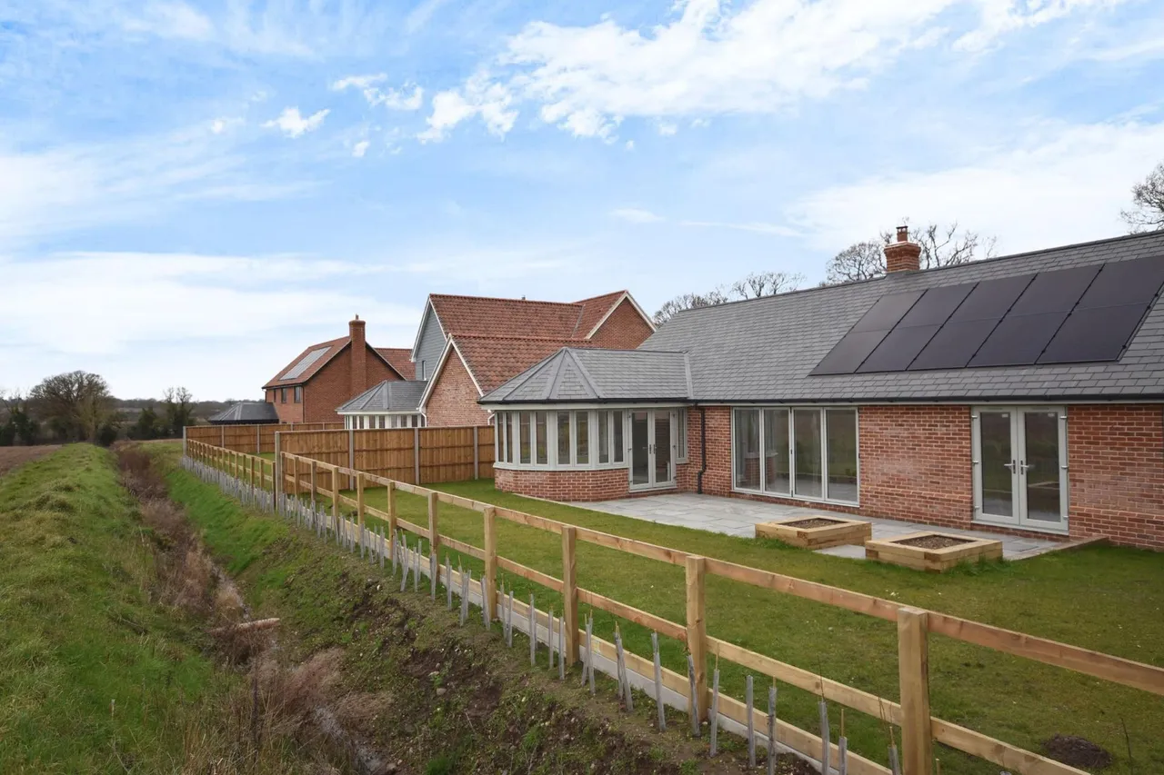Sweet Hill Drive, Norton, photo 14