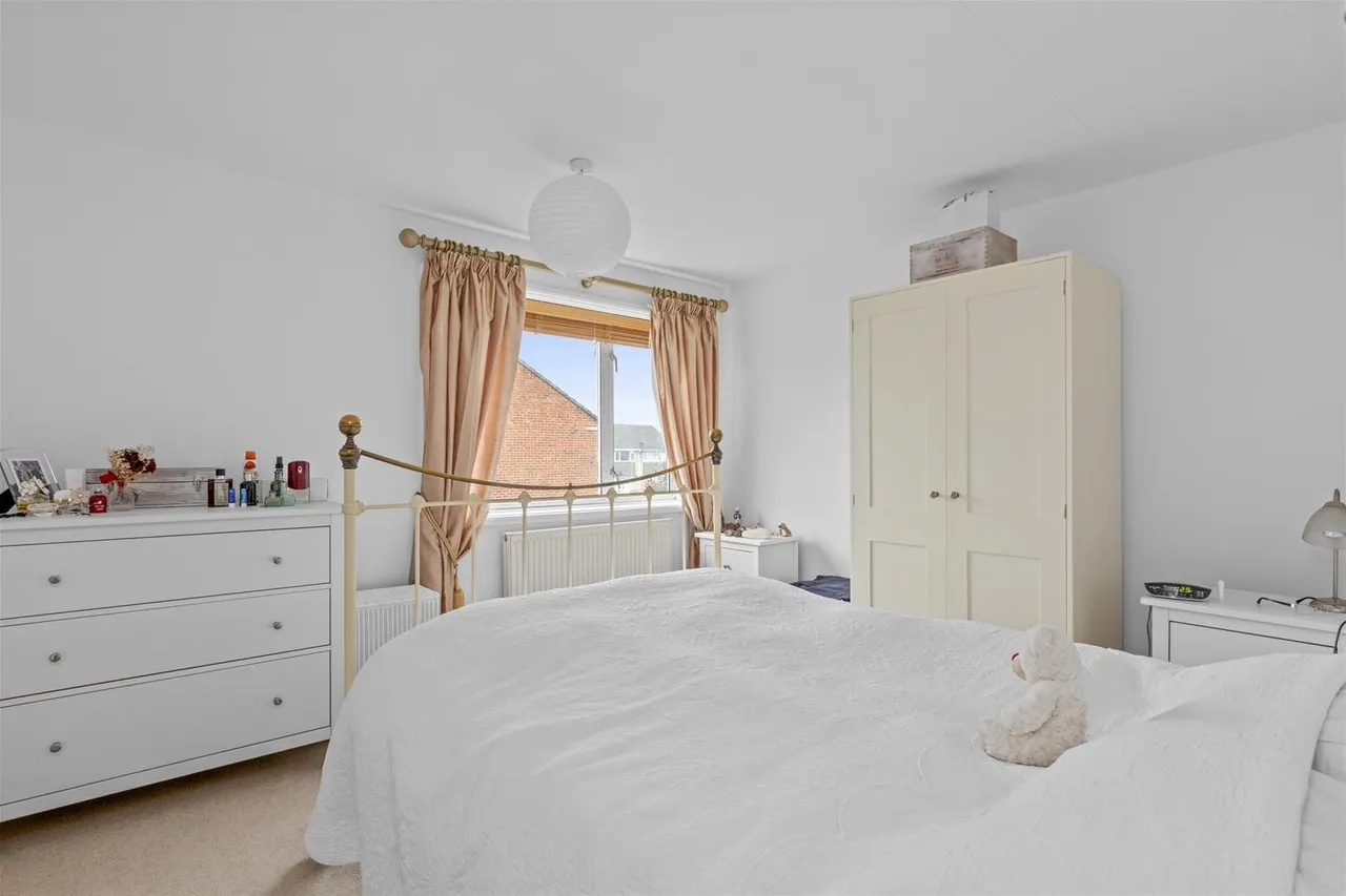 Hillington Close, Aylesbury, HP19, photo 8