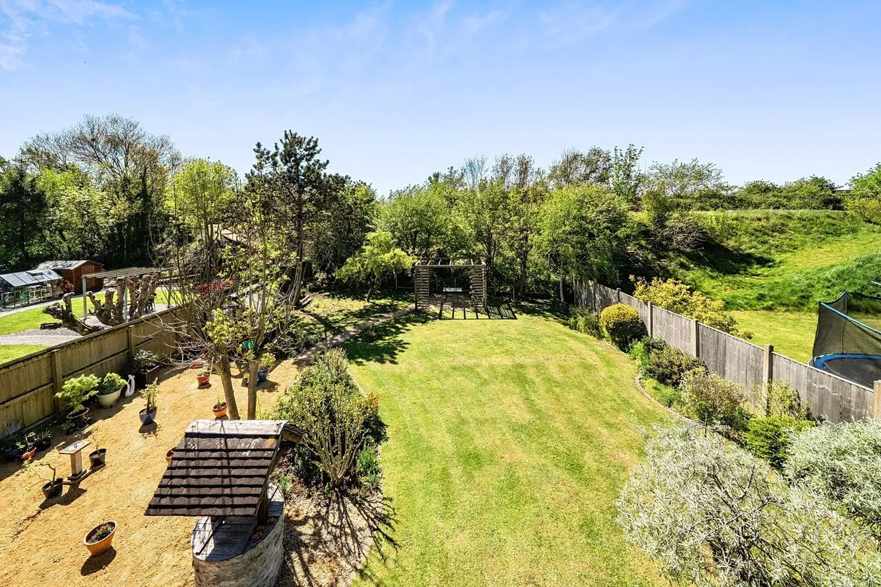 Enfield Drive, Evercreech, BA4, photo 2