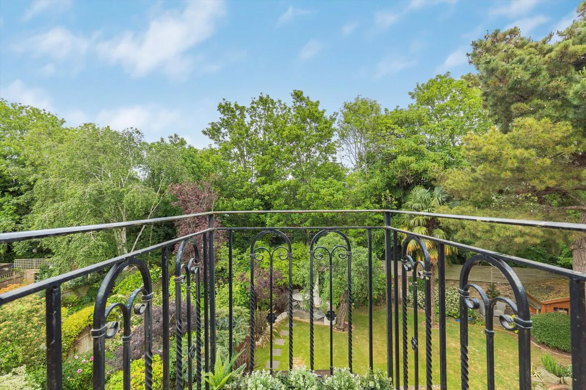 Elm Bank Gardens, London, SW13, photo 16