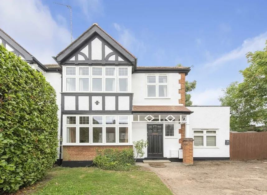 3 bed house to rent — Netherlands Road, New Barnet, EN5