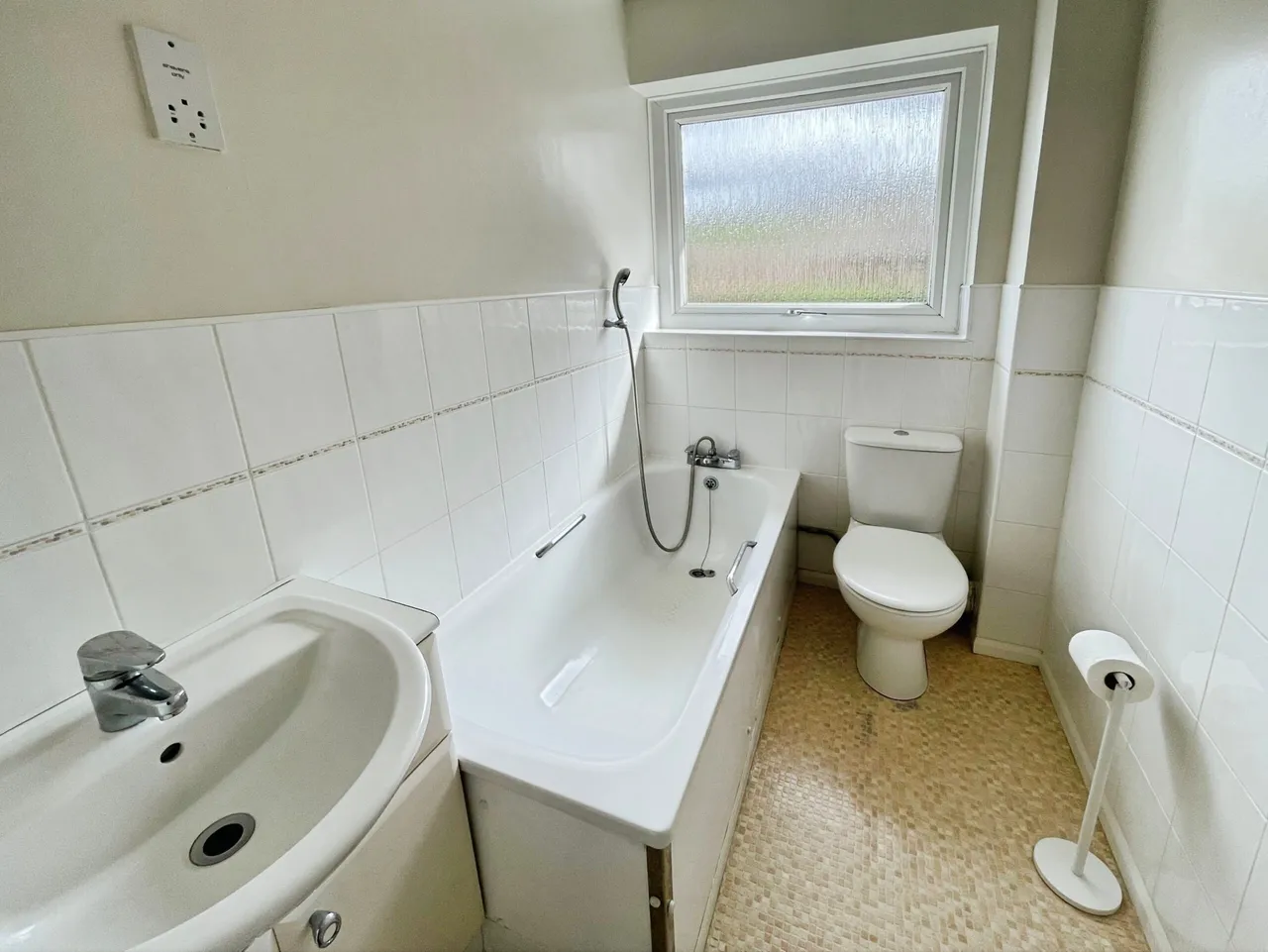 Thumwood, Chineham, Basingstoke, Basingstoke, RG24 8TE, photo 7