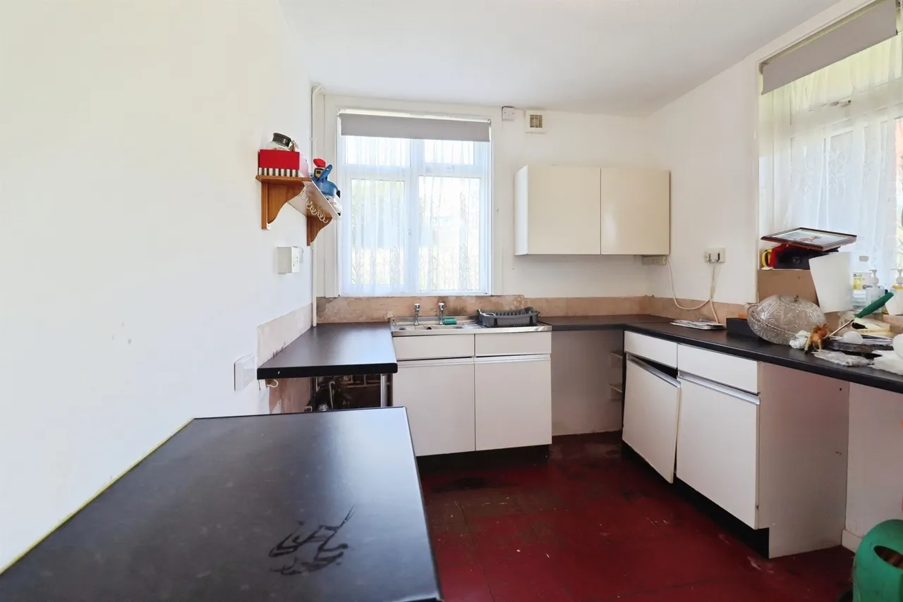 College Road, Barry, photo 7