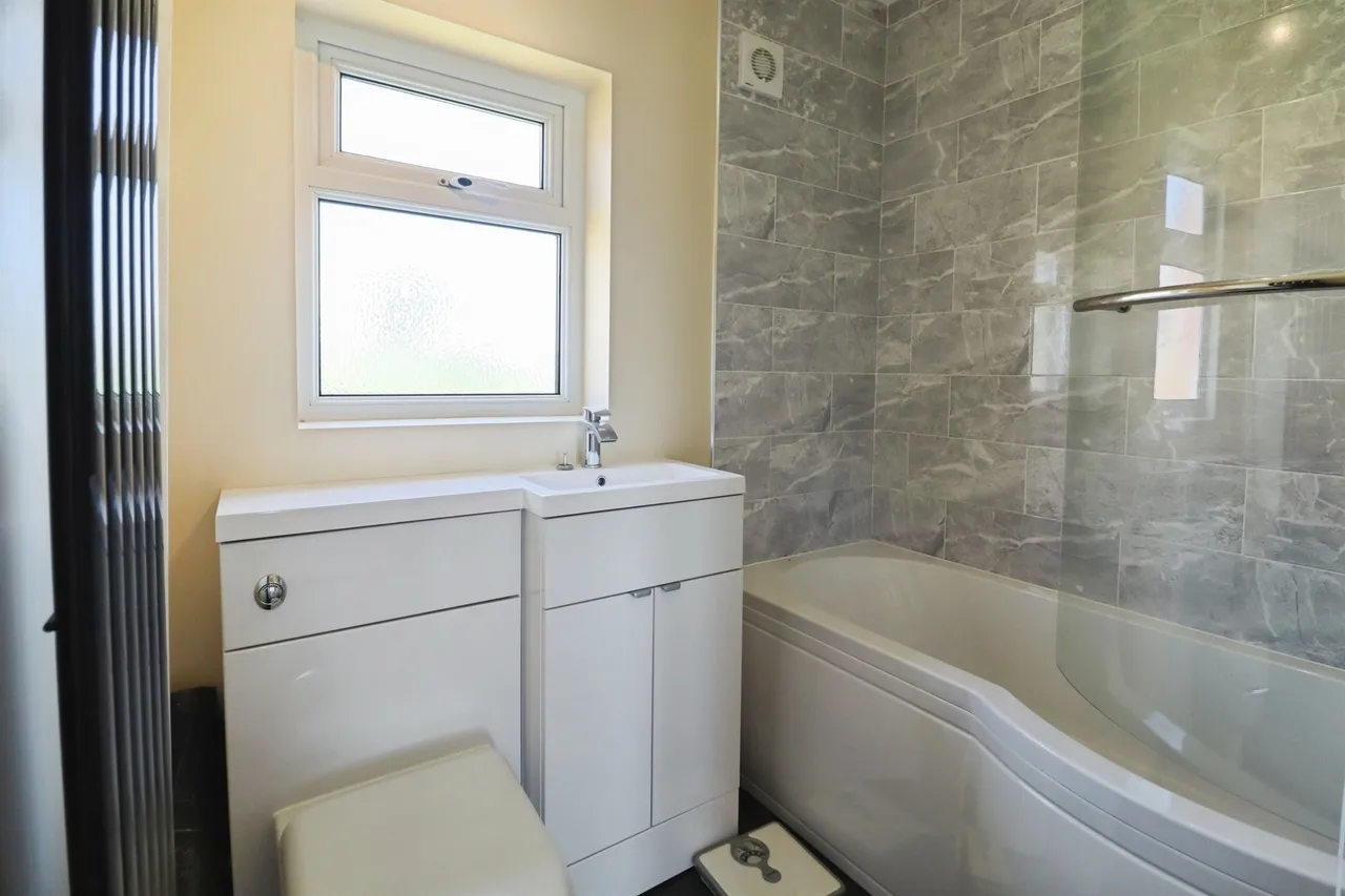 College Road, Barry, photo 11
