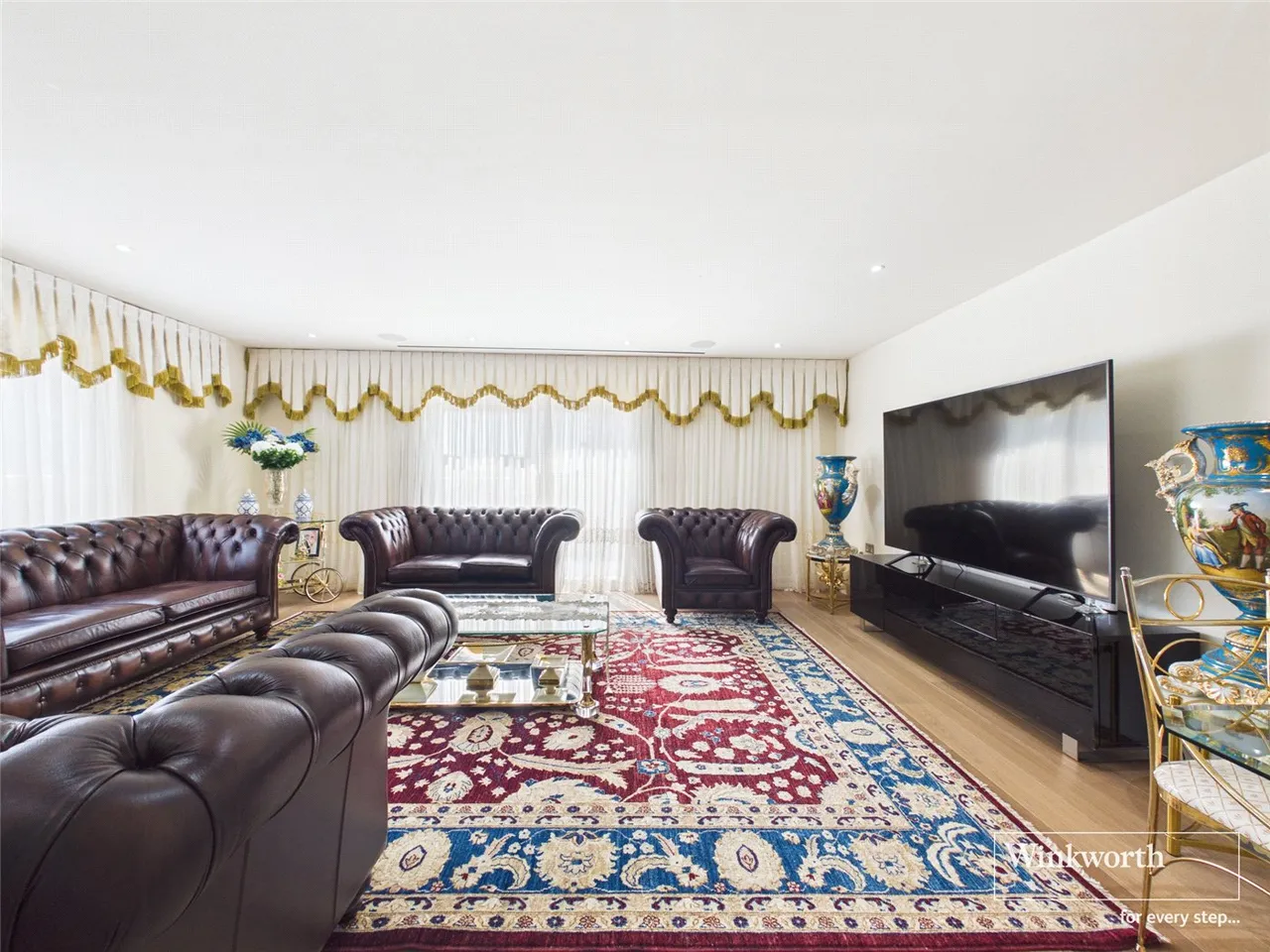 Beaufort Square, Colindale, NW9, photo 2