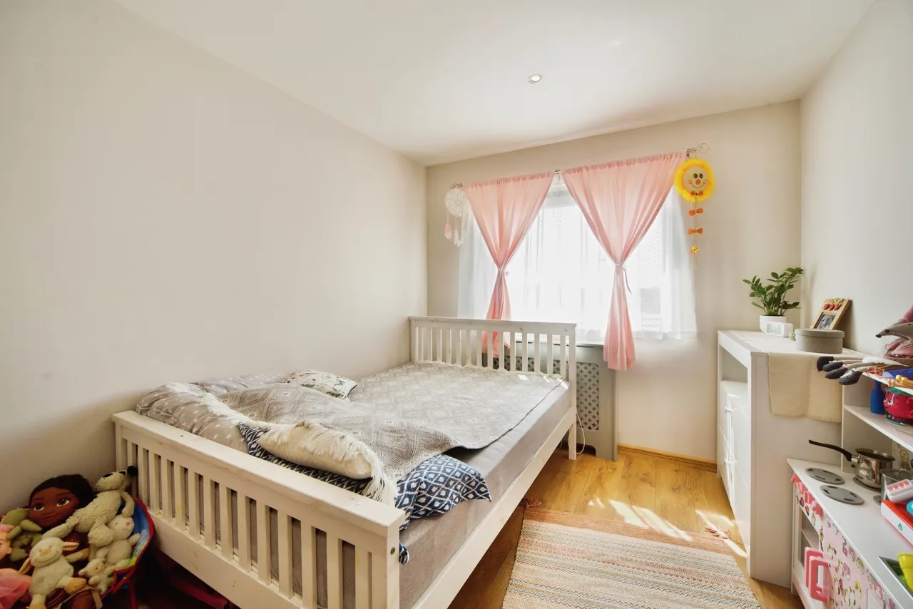 Spring Gardens, Romford, RM7, photo 19