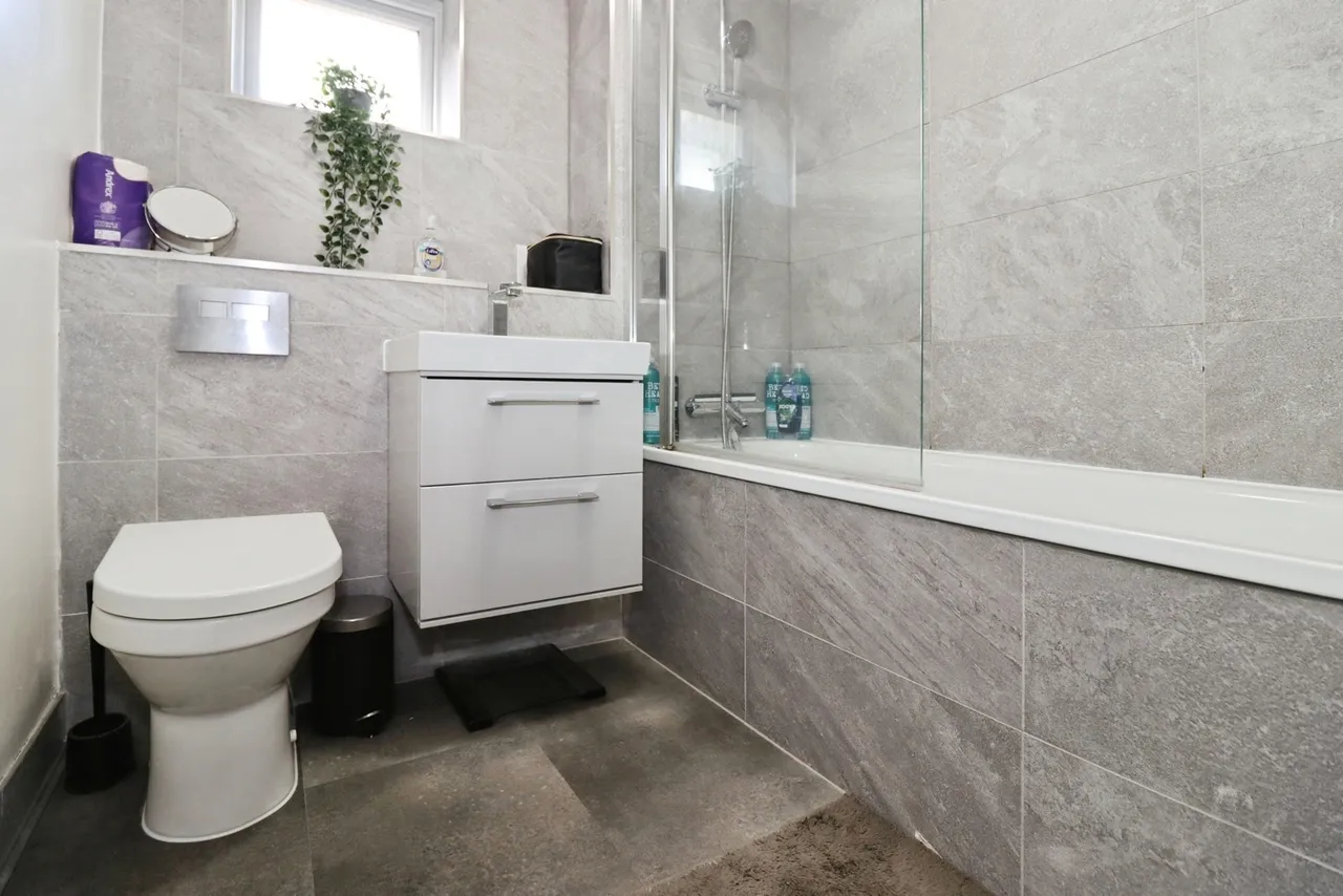 Coombe Brook Close, Kingswood, Bristol, BS15, photo 4