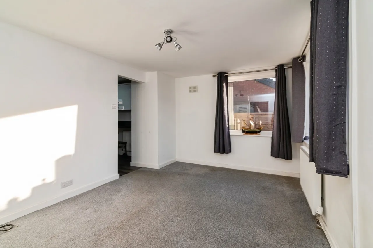 Kinross Crescent, NOTTINGHAM, Nottinghamshire, NG8, photo 8