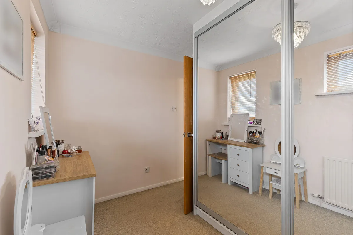 Lyndale Avenue, Edenthorpe, DN3, photo 14