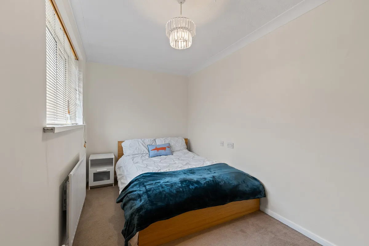 Lyndale Avenue, Edenthorpe, DN3, photo 15