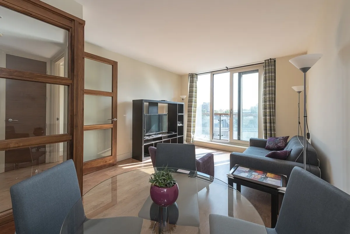 1 bed flat to rent — Westcliffe Apartments South Wharf Roa...