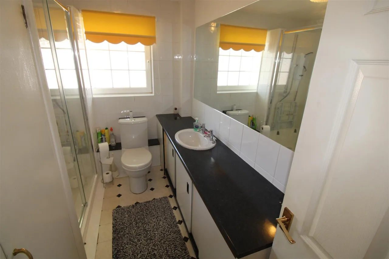 Lordswell Road, Burton Upon Trent, DE14, photo 9