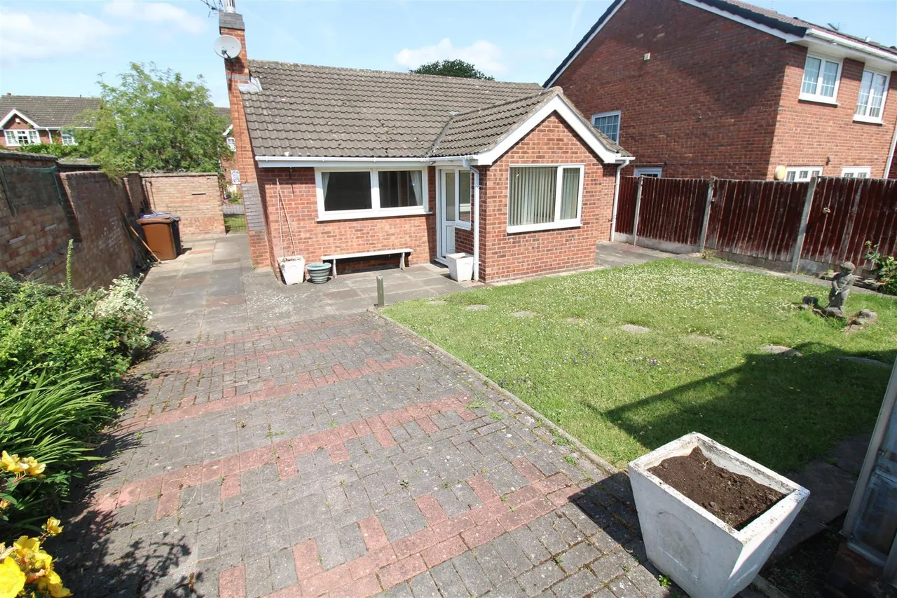 Lordswell Road, Burton Upon Trent, DE14, photo 13