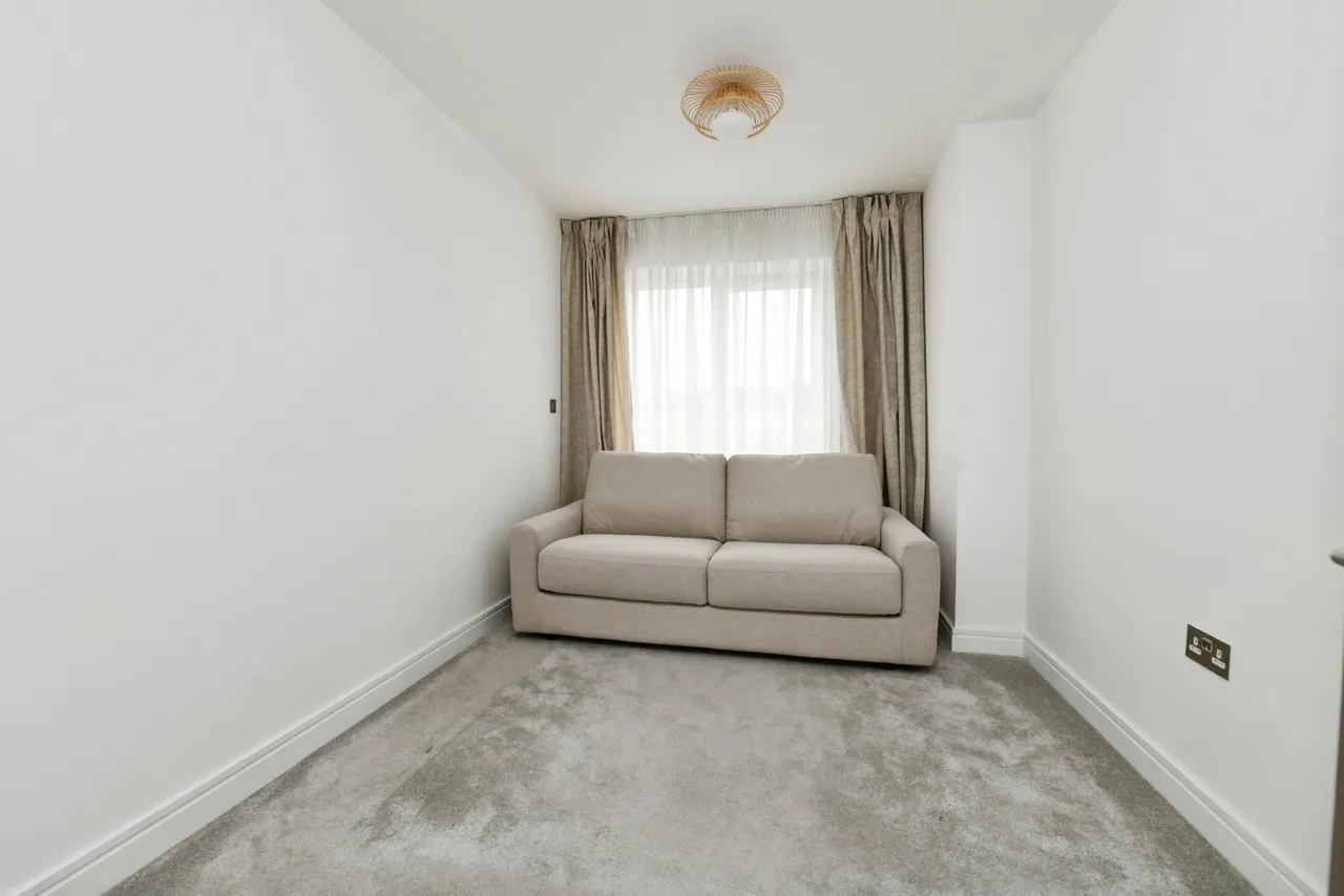 St. James Road, BRENTWOOD, Essex, CM14, photo 10