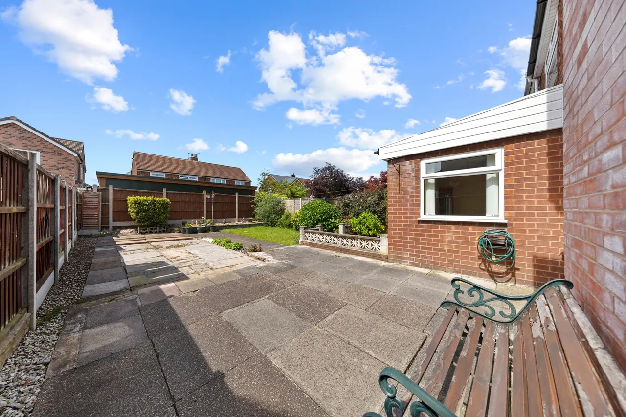 Walden Close, Thelwall, Warrington, WA4 2HB, photo 15
