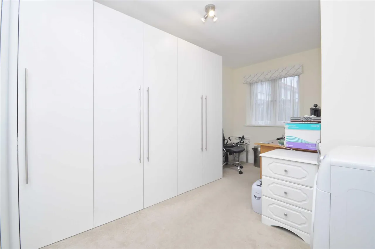 Lowfield Lane, Hoddesdon, EN11, photo 8